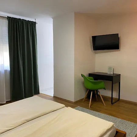 Am Hafen Bed & Breakfast Mannheim