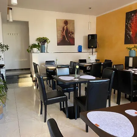 Am Hafen Bed & Breakfast Mannheim