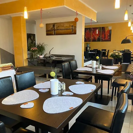 Bed & Breakfast Am Hafen Mannheim