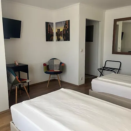 Bed & Breakfast Am Hafen 4*