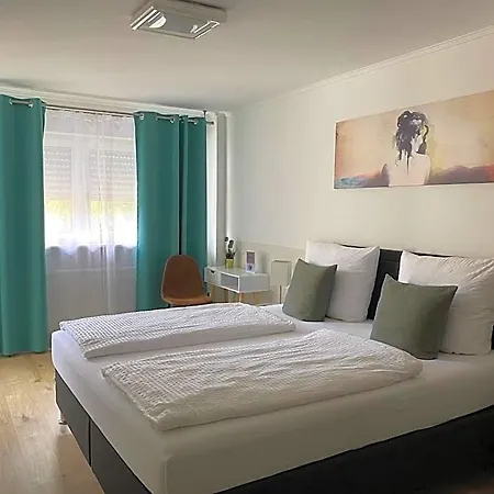 Am Hafen 4* מאנהיים