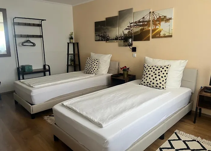 Am Hafen 4* مانهايم